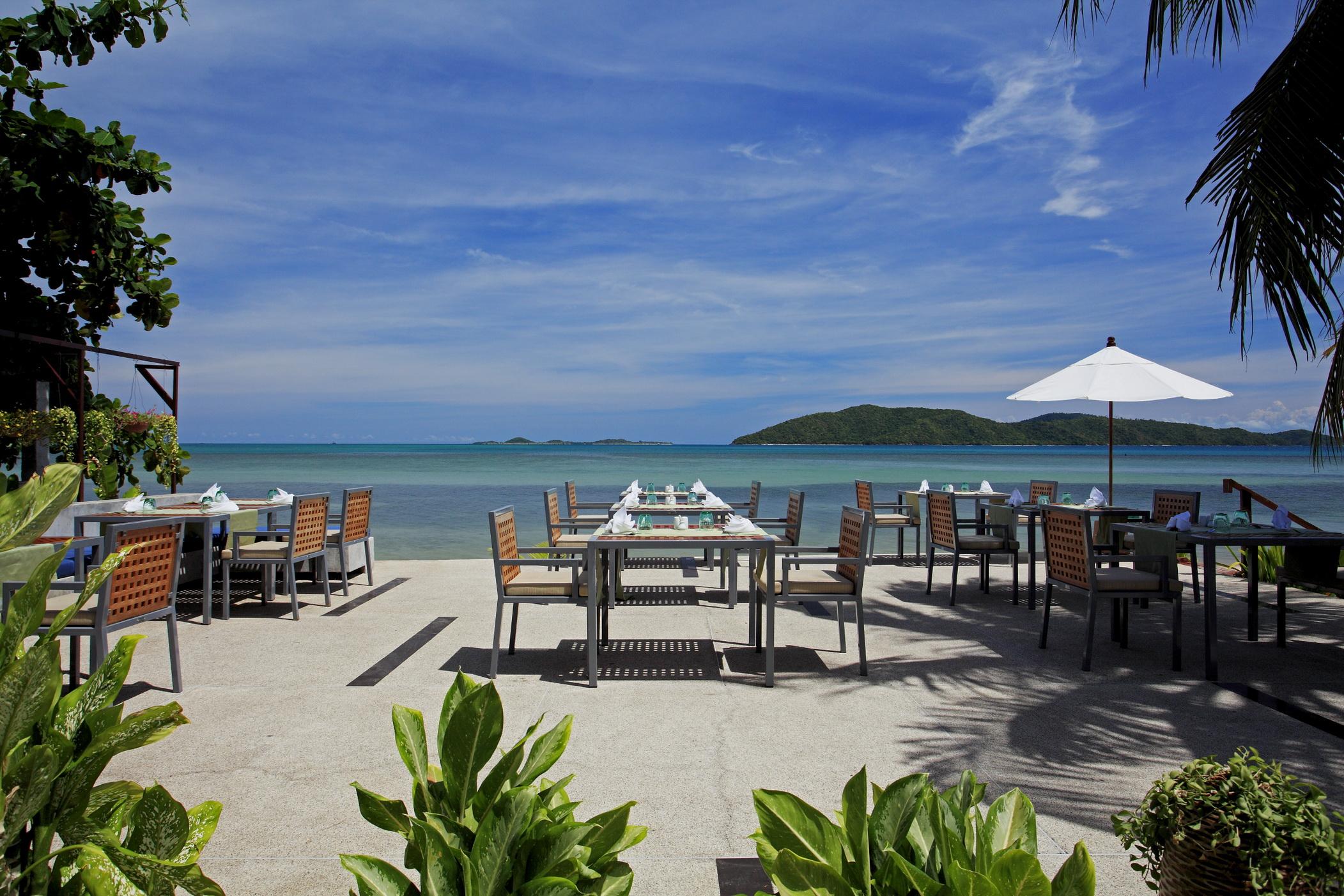 Centra By Centara Coconut Beach Resort Samui - Sha Plus Koh Samui Exterior photo